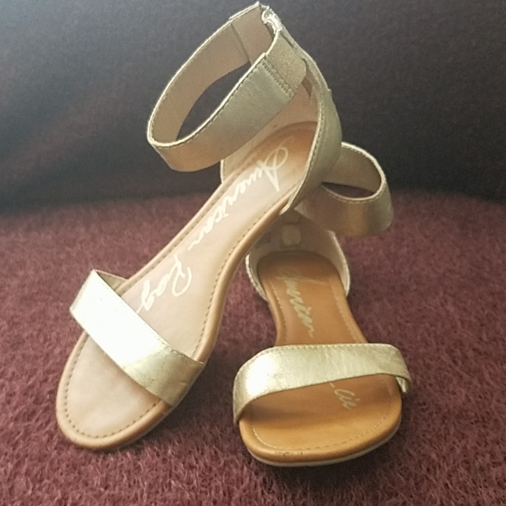 Gold American Rag Cie Sandals 7 1/2 M